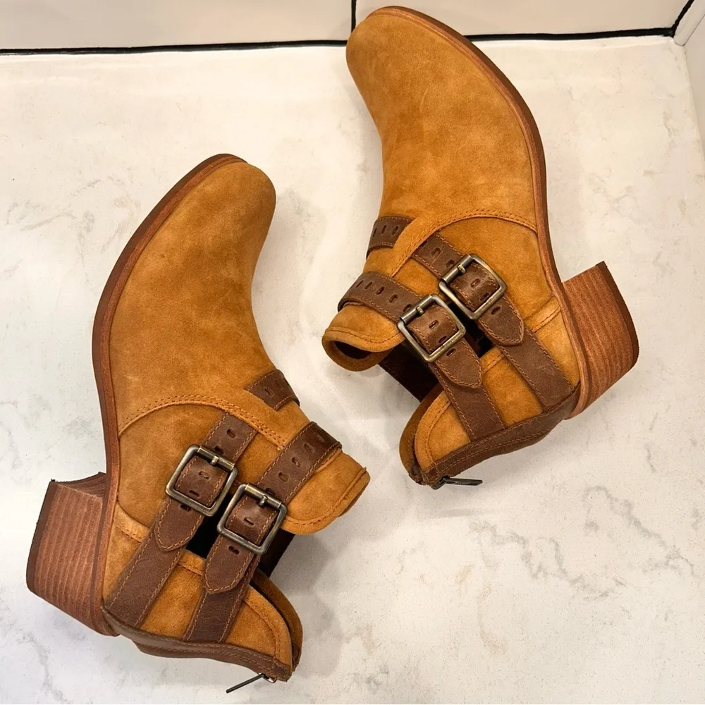UGG patsy suede